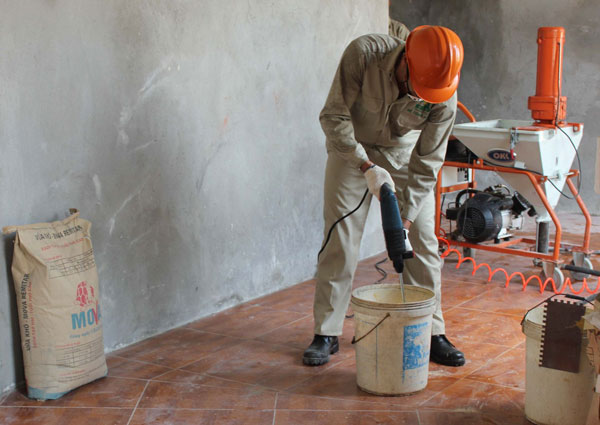 Hướng dẫn thi công keo dán gạch đúng kỹ thuật